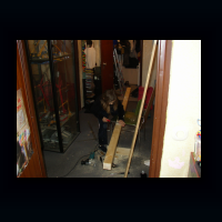 F006.jpg